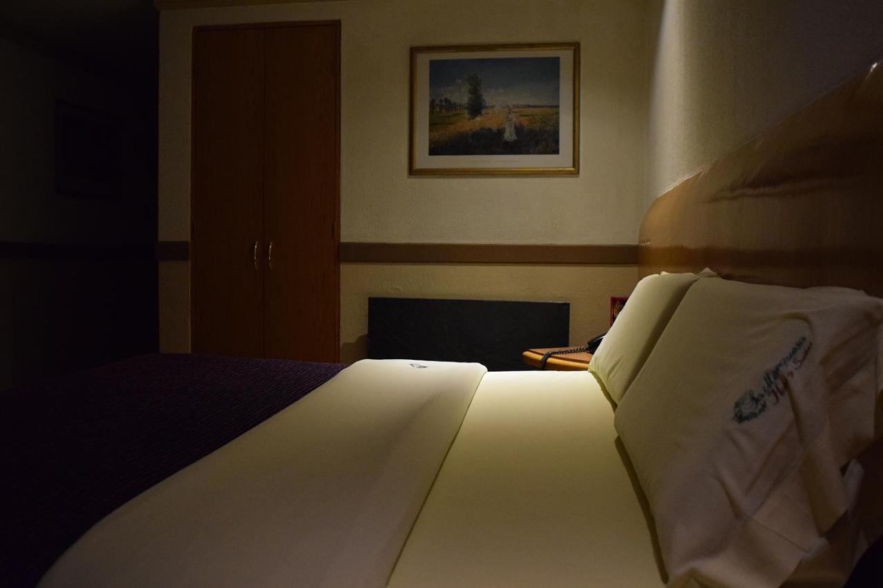 Hotel&Suites La Marquesa Toluca Extérieur photo